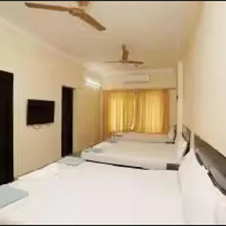 Hotel Bharani Kanyakumari Exterior photo