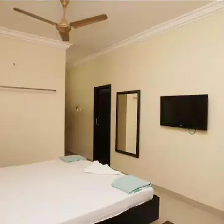Hotel Bharani Kanyakumari Exterior photo